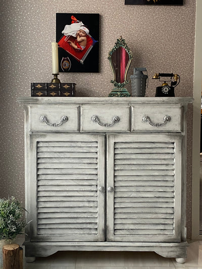 Rustic White Buffet Table